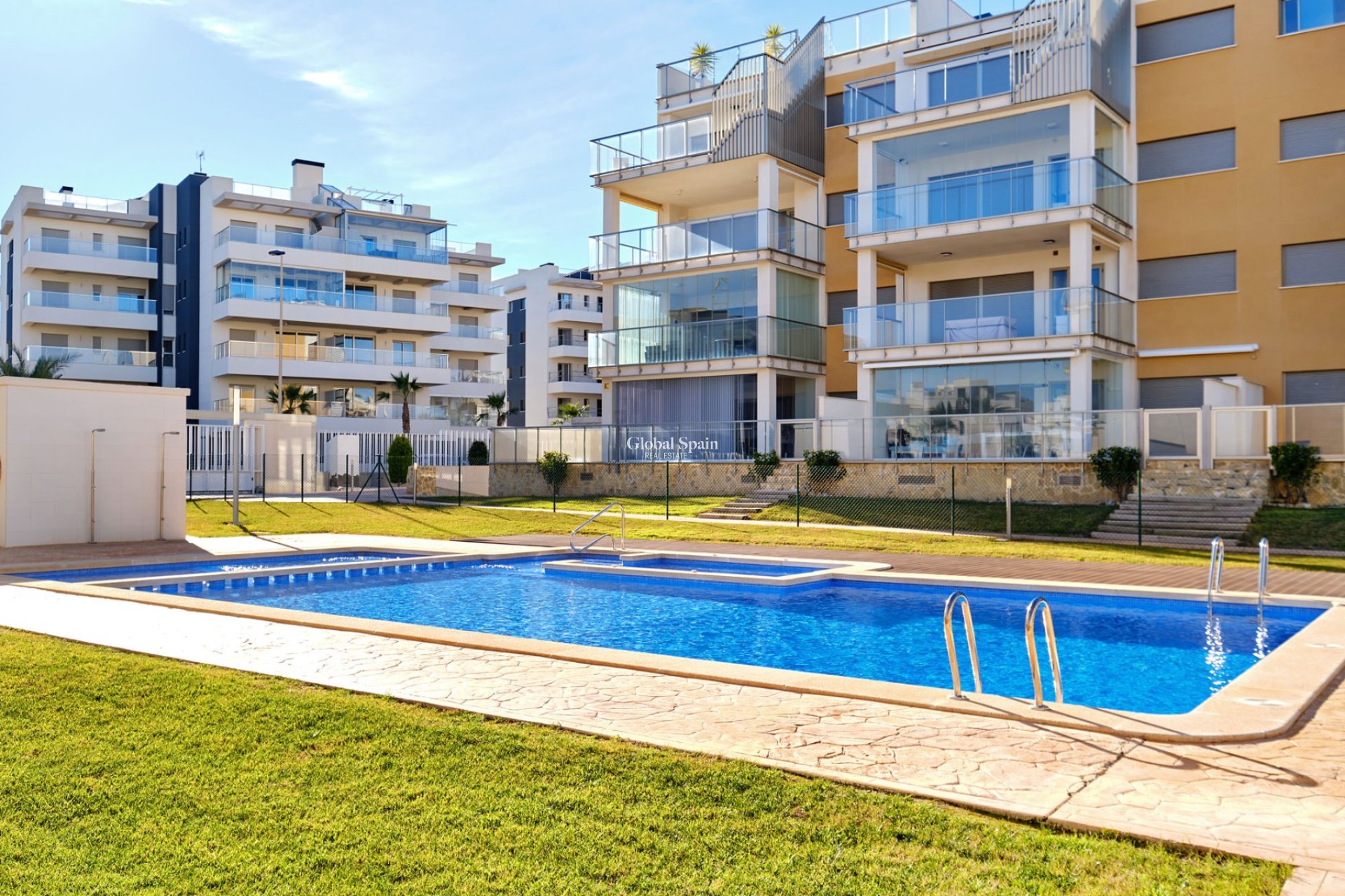 Wederverkoop - APPARTEMENT -
ORIHUELA COSTA - Costa Blanca