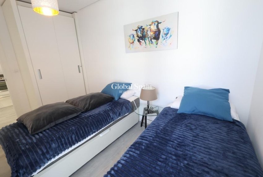 Wederverkoop - APPARTEMENT -
ORIHUELA COSTA - Costa Blanca