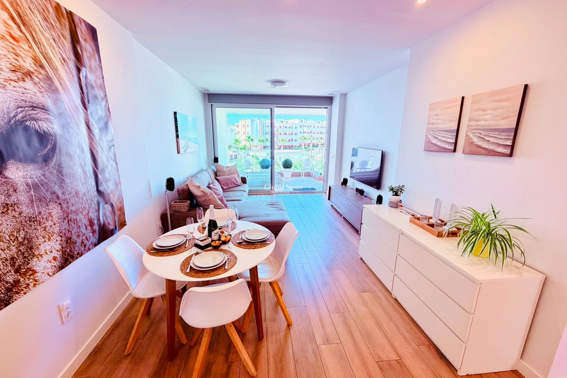 Wederverkoop - APPARTEMENT -
ORIHUELA COSTA - Costa Blanca