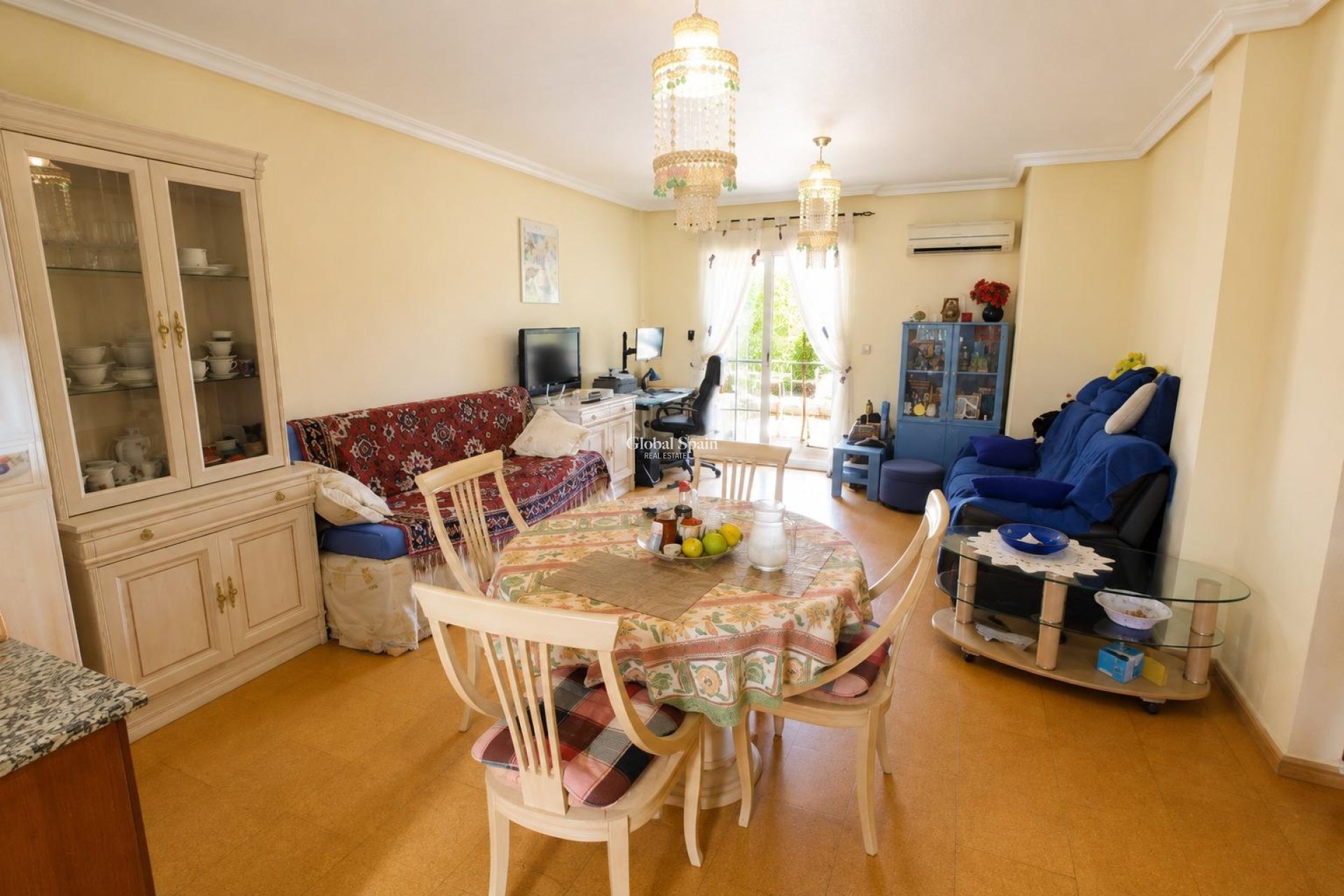 Wederverkoop - APPARTEMENT -
ORIHUELA COSTA - Costa Blanca