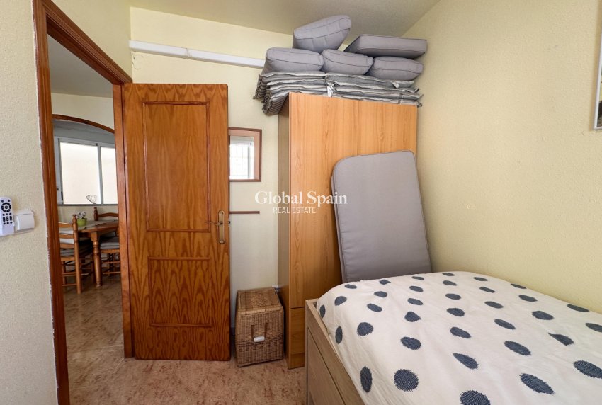 Wederverkoop - APPARTEMENT -
ORIHUELA COSTA - Costa Blanca