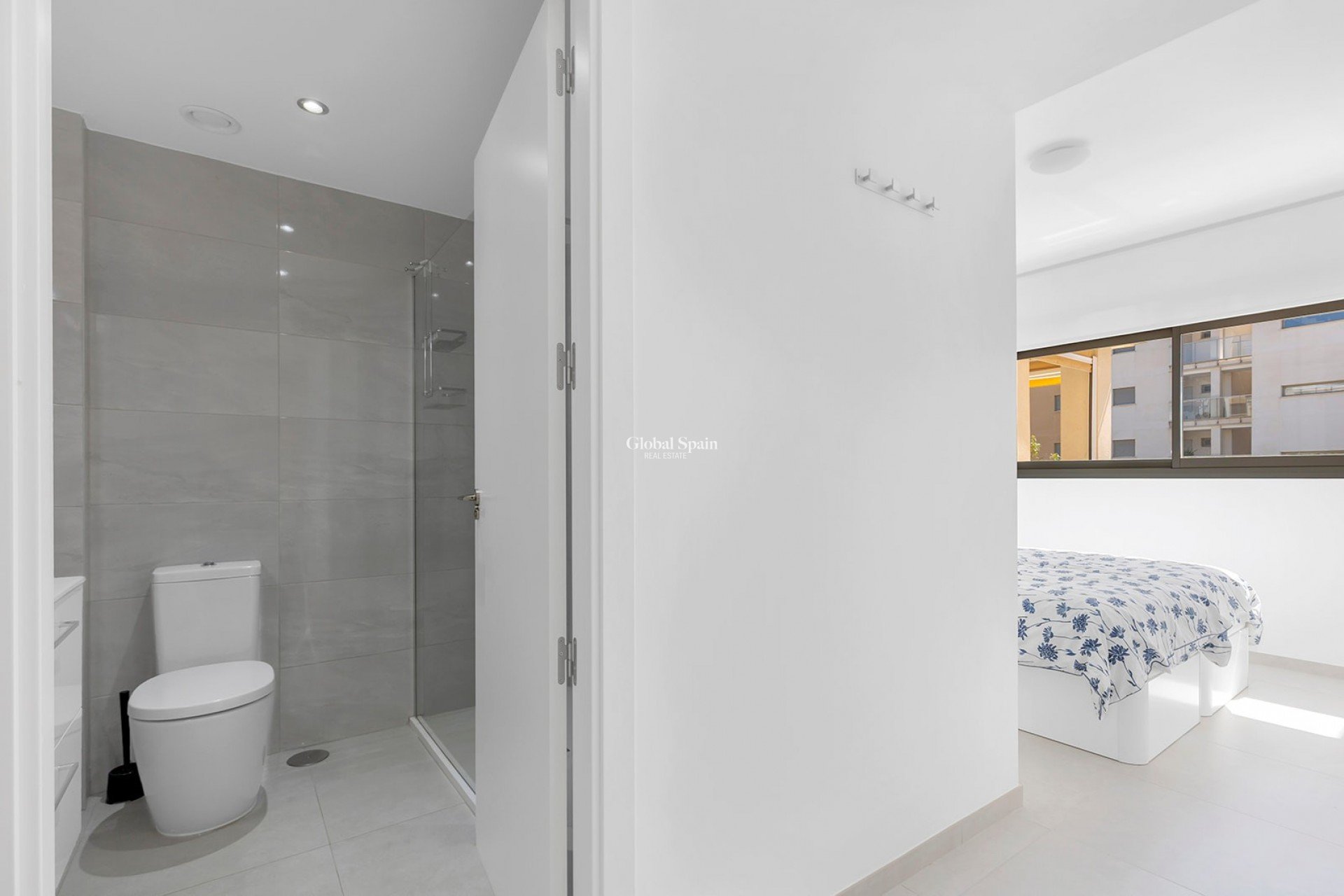 Wederverkoop - APPARTEMENT -
ORIHUELA COSTA - Costa Blanca