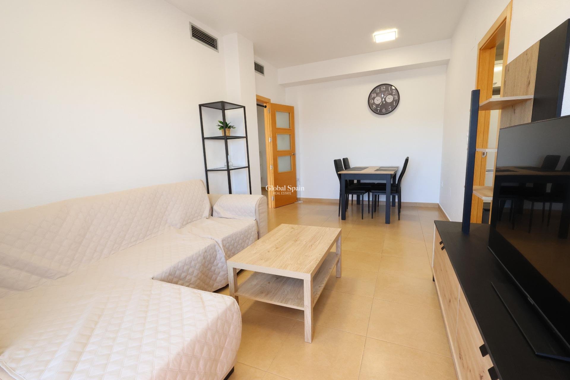 Wederverkoop - APPARTEMENT -
ORIHUELA COSTA - Costa Blanca