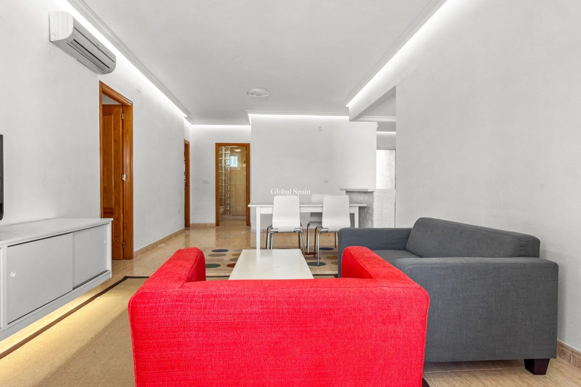 Wederverkoop - APPARTEMENT -
ORIHUELA COSTA - Costa Blanca