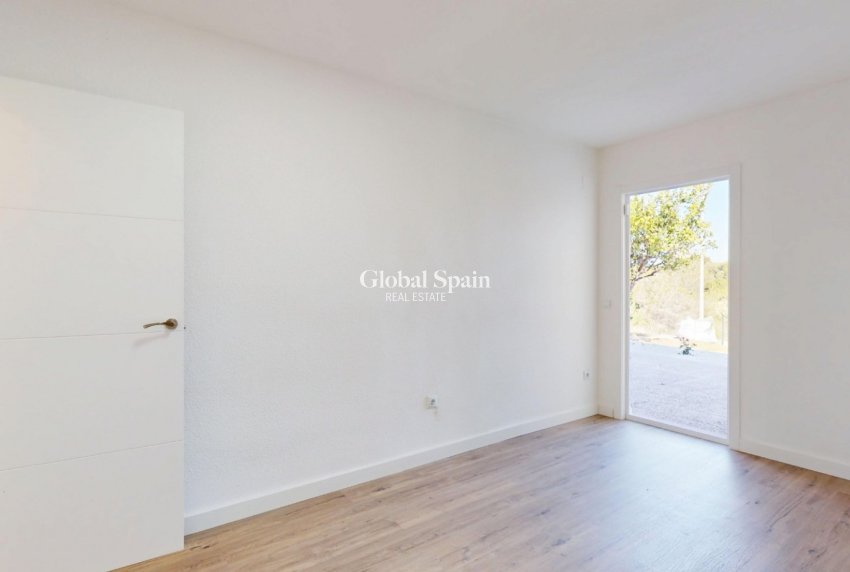 Wederverkoop - APPARTEMENT -
ORIHUELA COSTA - Costa Blanca