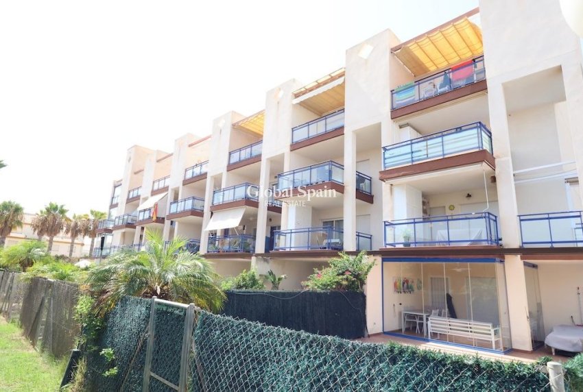 Wederverkoop - APPARTEMENT -
ORIHUELA COSTA - Costa Blanca