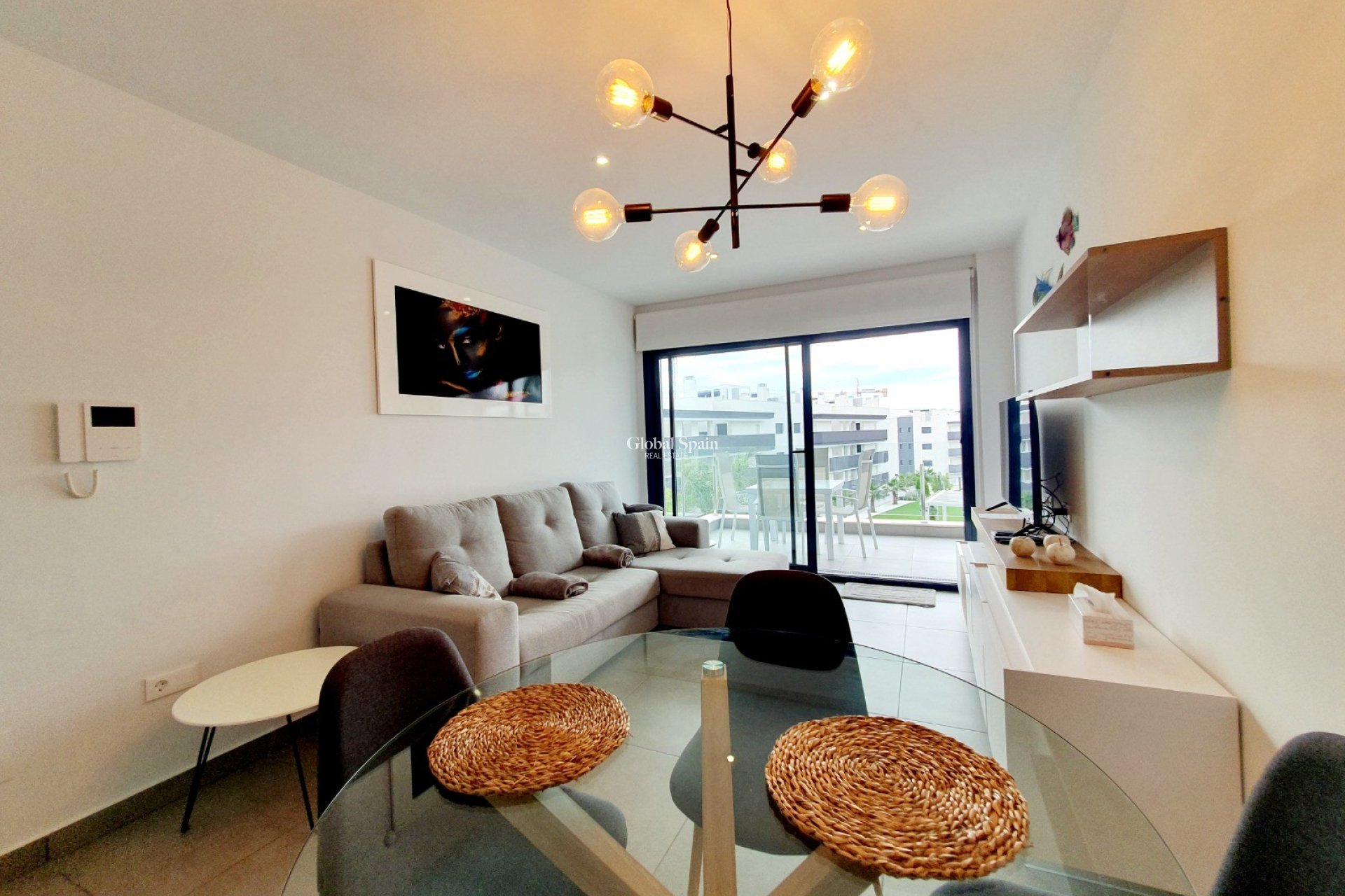 Wederverkoop - APPARTEMENT -
ORIHUELA COSTA - Costa Blanca