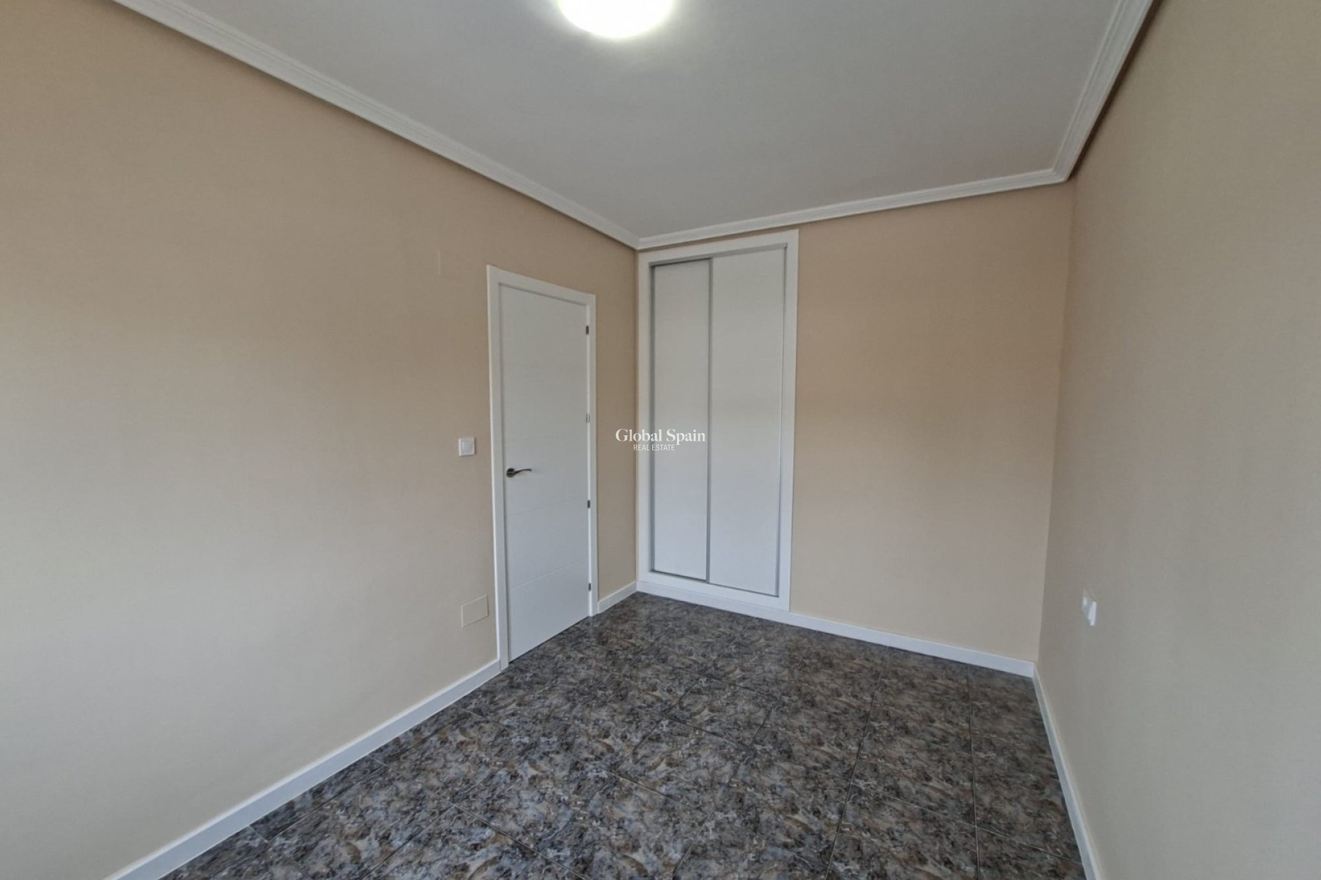 Wederverkoop - APPARTEMENT -
ORIHUELA COSTA - Costa Blanca