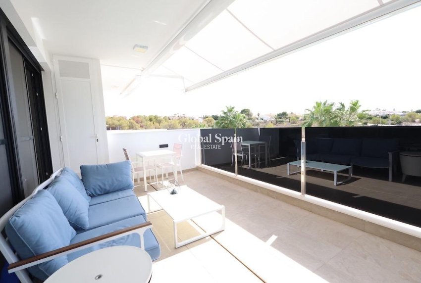 Wederverkoop - APPARTEMENT -
ORIHUELA COSTA - Costa Blanca