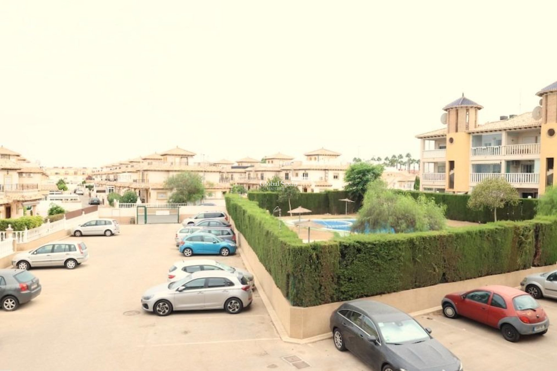 Wederverkoop - APPARTEMENT -
ORIHUELA COSTA - Costa Blanca