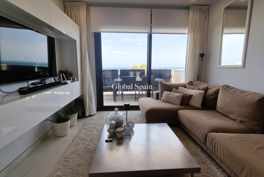 Wederverkoop - APPARTEMENT -
ORIHUELA COSTA - Costa Blanca