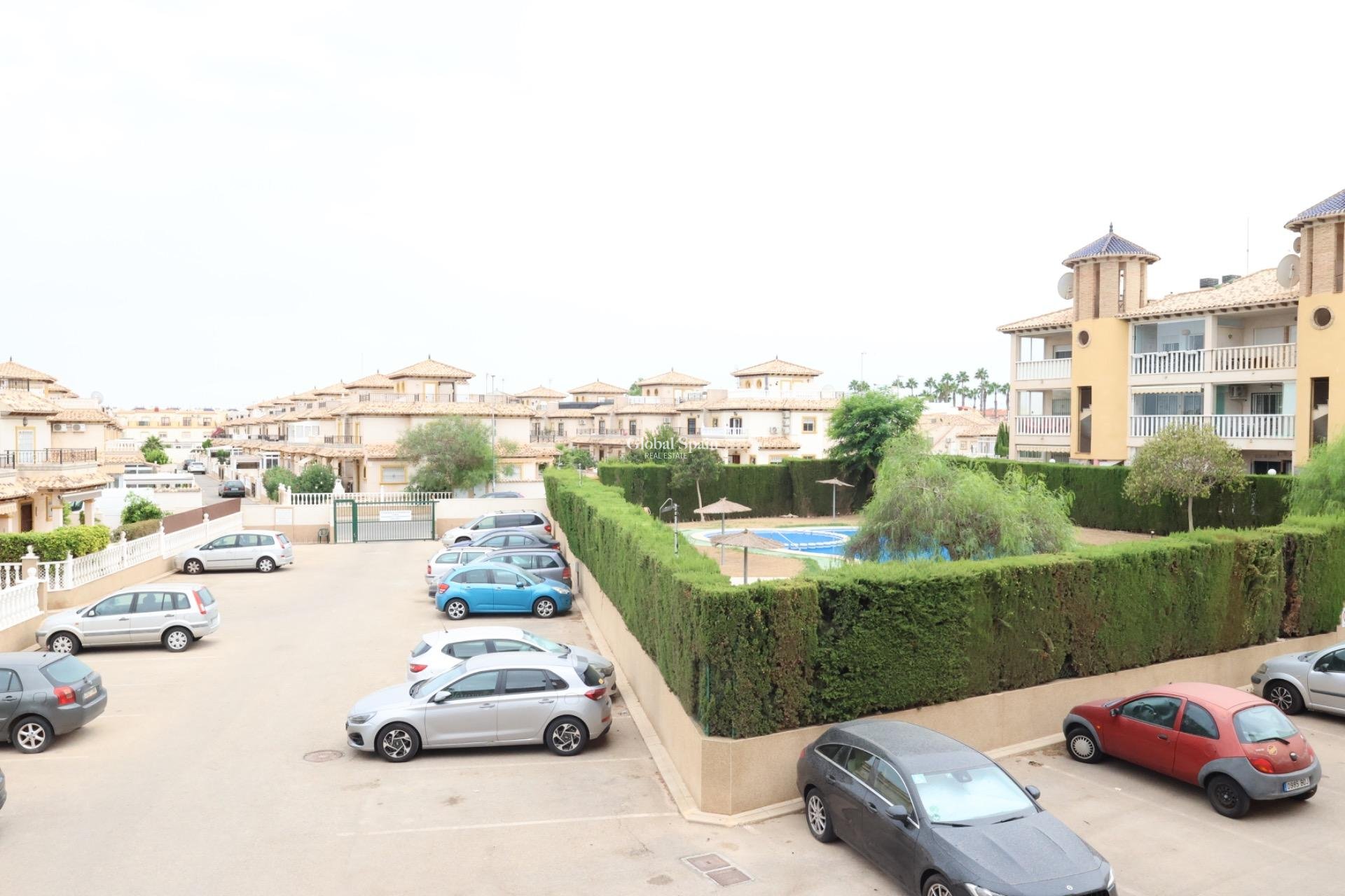 Wederverkoop - APPARTEMENT -
ORIHUELA COSTA - Costa Blanca