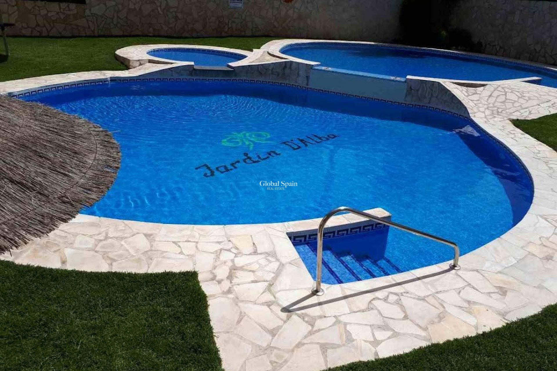 Wederverkoop - APPARTEMENT -
ORIHUELA COSTA - Costa Blanca