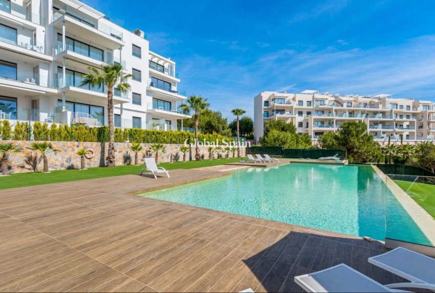 Wederverkoop - APPARTEMENT -
ORIHUELA COSTA - Costa Blanca