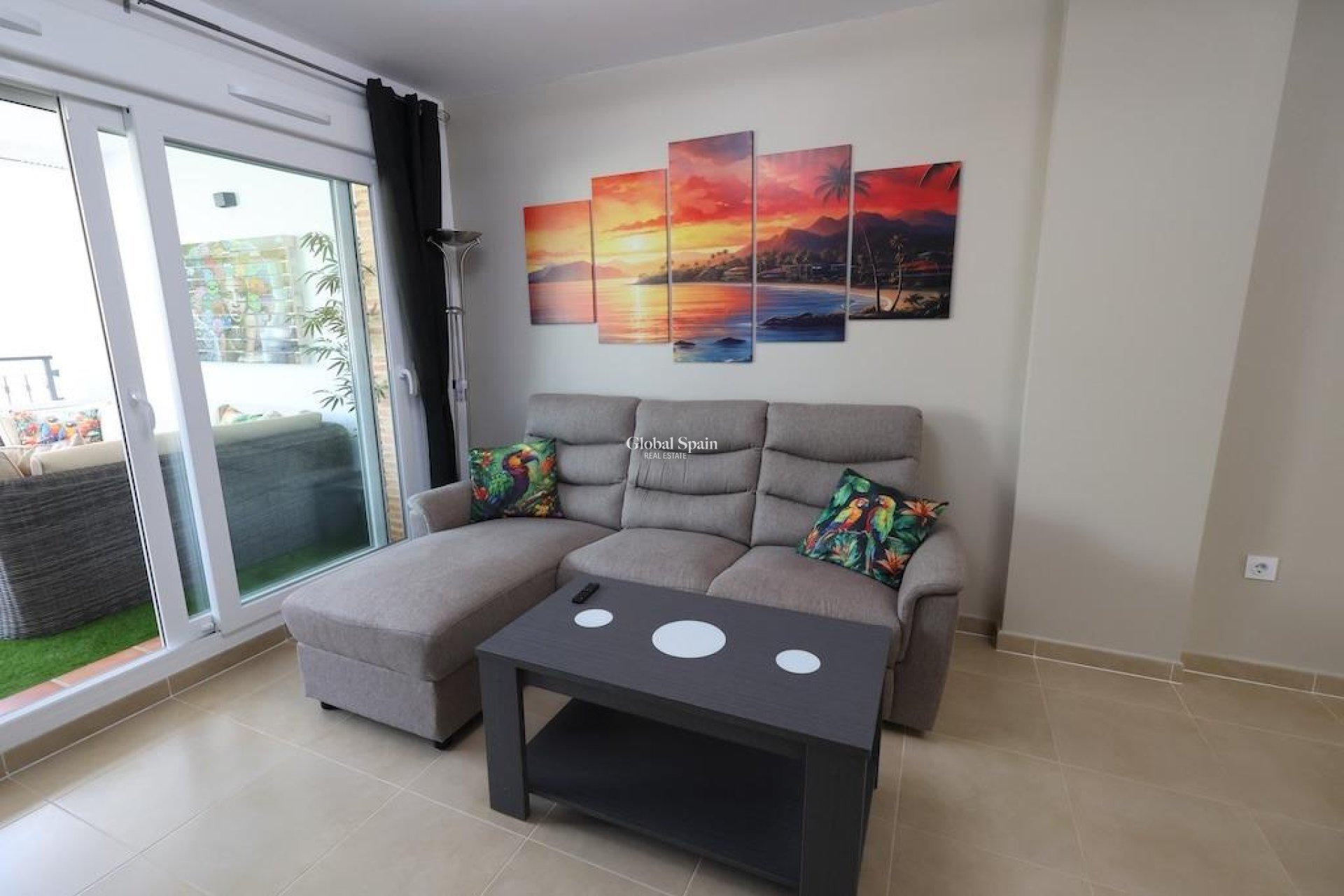Wederverkoop - APPARTEMENT -
ORIHUELA COSTA - Costa Blanca