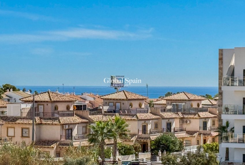 Wederverkoop - APPARTEMENT -
ORIHUELA COSTA - Costa Blanca