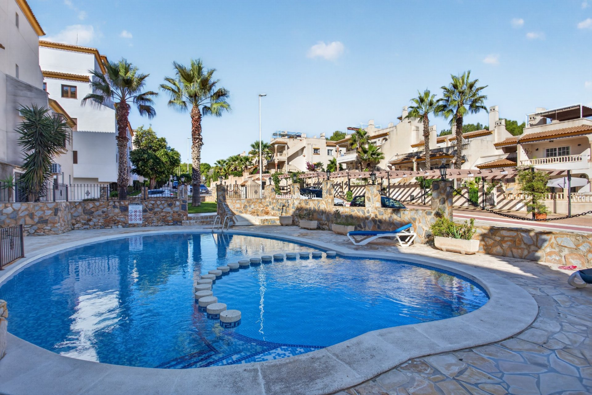 Wederverkoop - APPARTEMENT -
ORIHUELA COSTA - Costa Blanca
