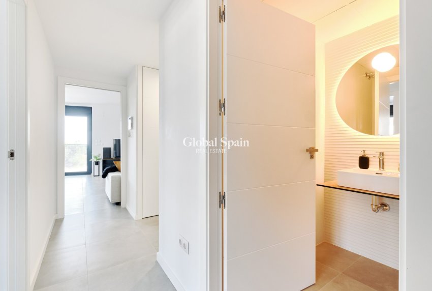 Wederverkoop - APPARTEMENT -
ORIHUELA COSTA - DEHESA DE CAMPOAMOR