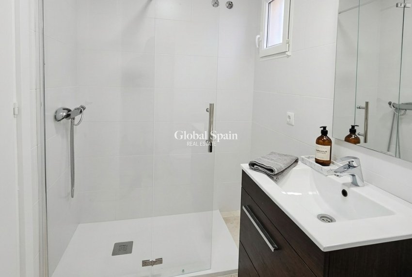 Wederverkoop - APPARTEMENT -
ORIHUELA COSTA - DEHESA DE CAMPOAMOR
