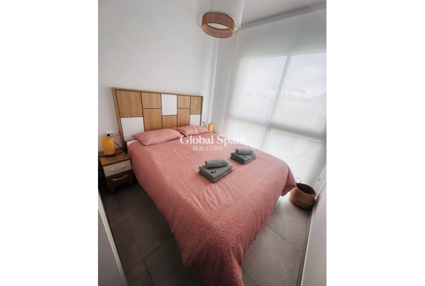 Wederverkoop - APPARTEMENT -
ORIHUELA COSTA - Inland