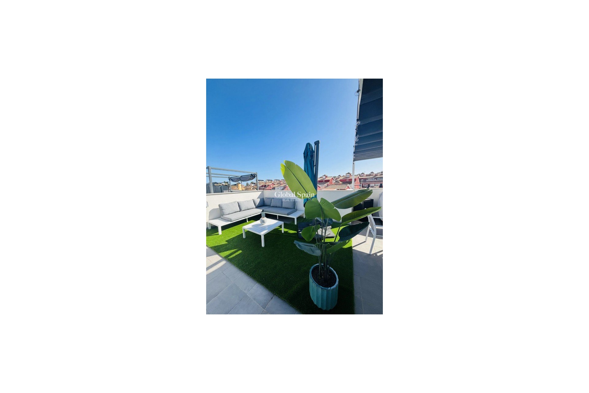 Wederverkoop - APPARTEMENT -
ORIHUELA COSTA - Inland