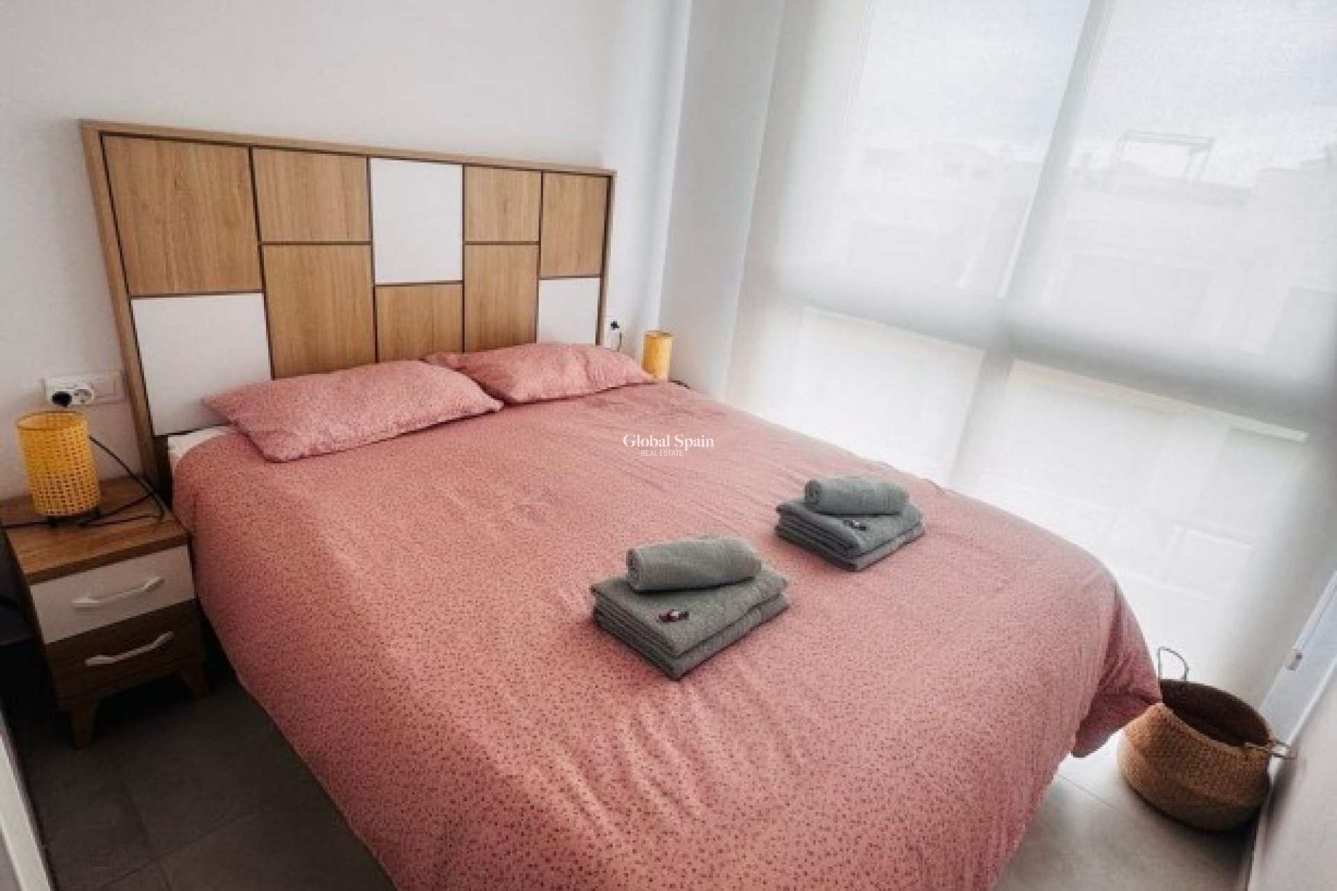 Wederverkoop - APPARTEMENT -
ORIHUELA COSTA - Inland