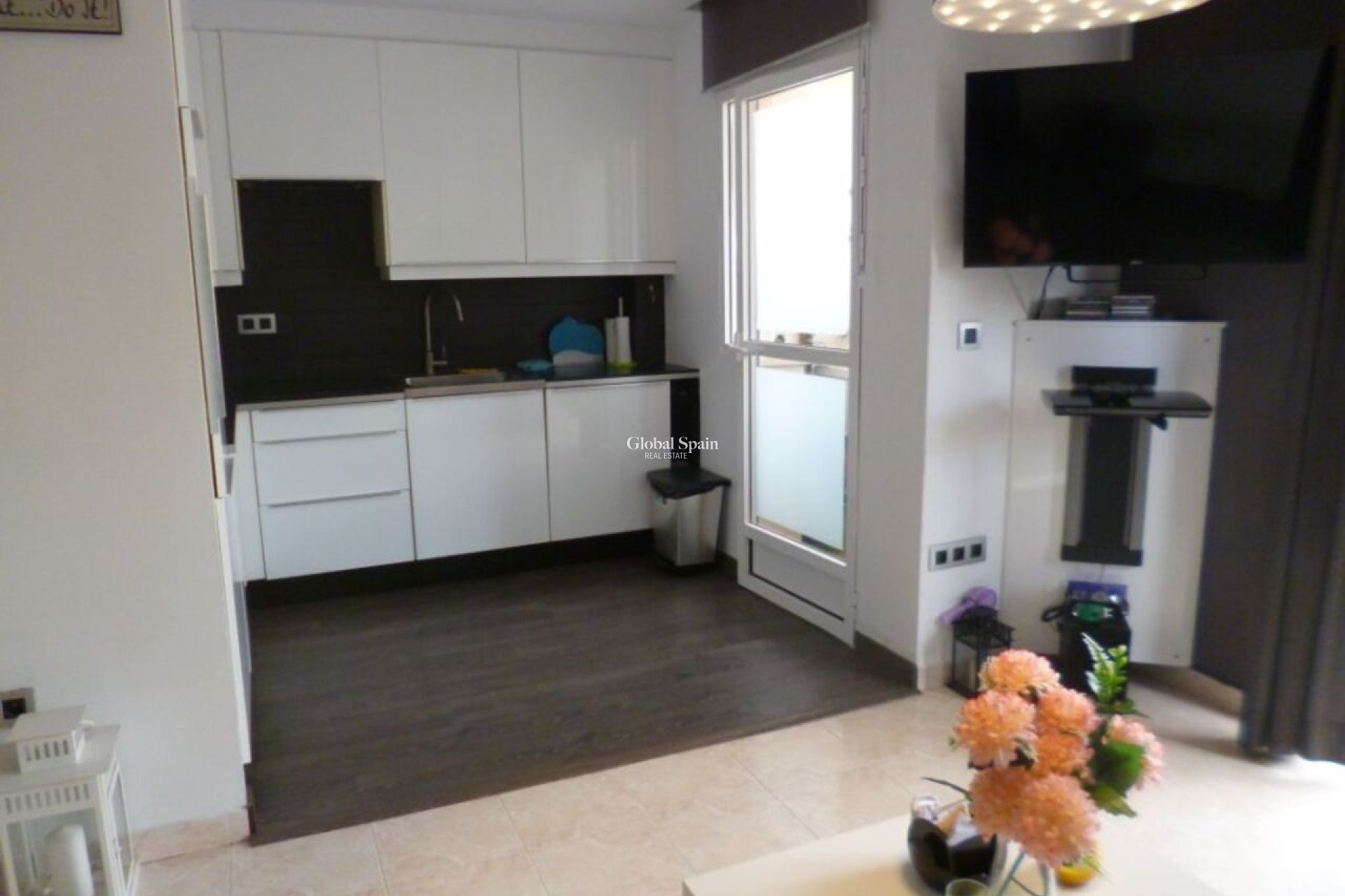 Wederverkoop - APPARTEMENT -
ORIHUELA COSTA - Inland