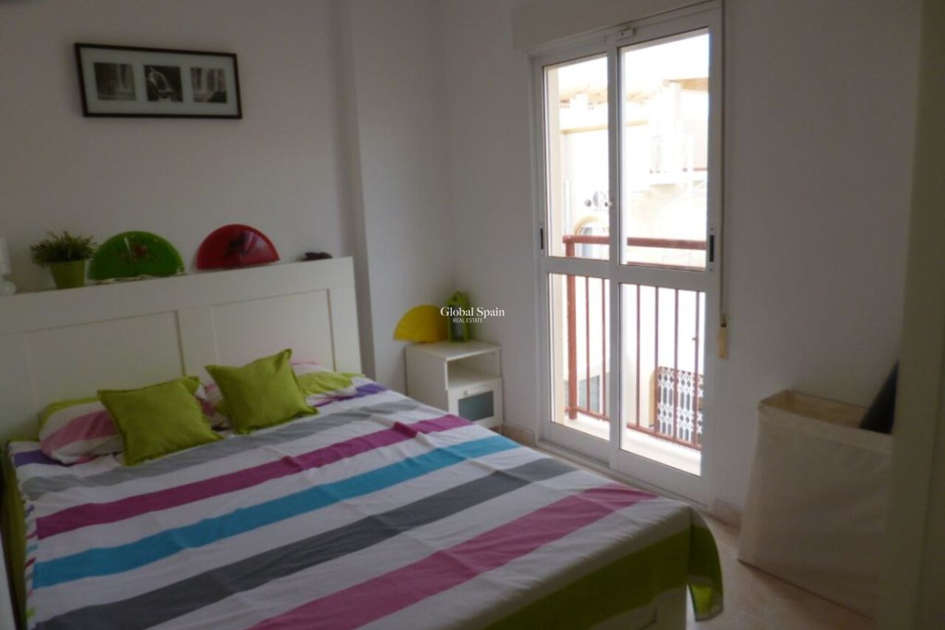 Wederverkoop - APPARTEMENT -
ORIHUELA COSTA - Inland