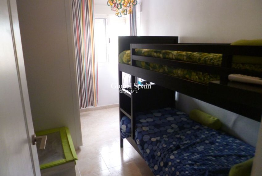 Wederverkoop - APPARTEMENT -
ORIHUELA COSTA - Inland