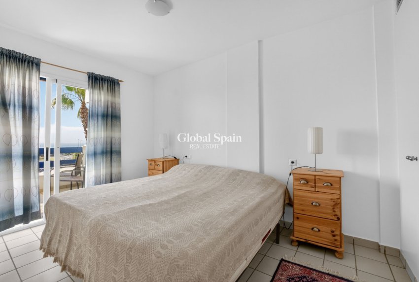 Wederverkoop - APPARTEMENT -
ORIHUELA COSTA - La Calma