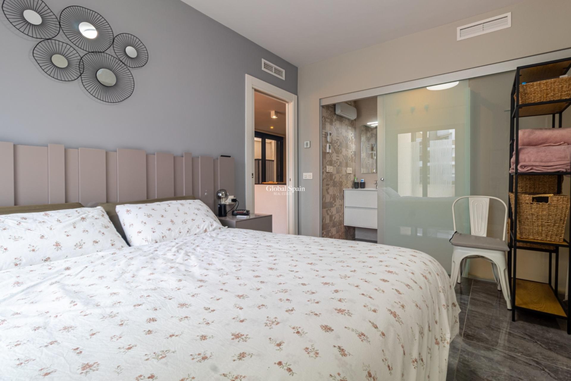 Wederverkoop - Appartement -
ORIHUELA COSTA - La Florida