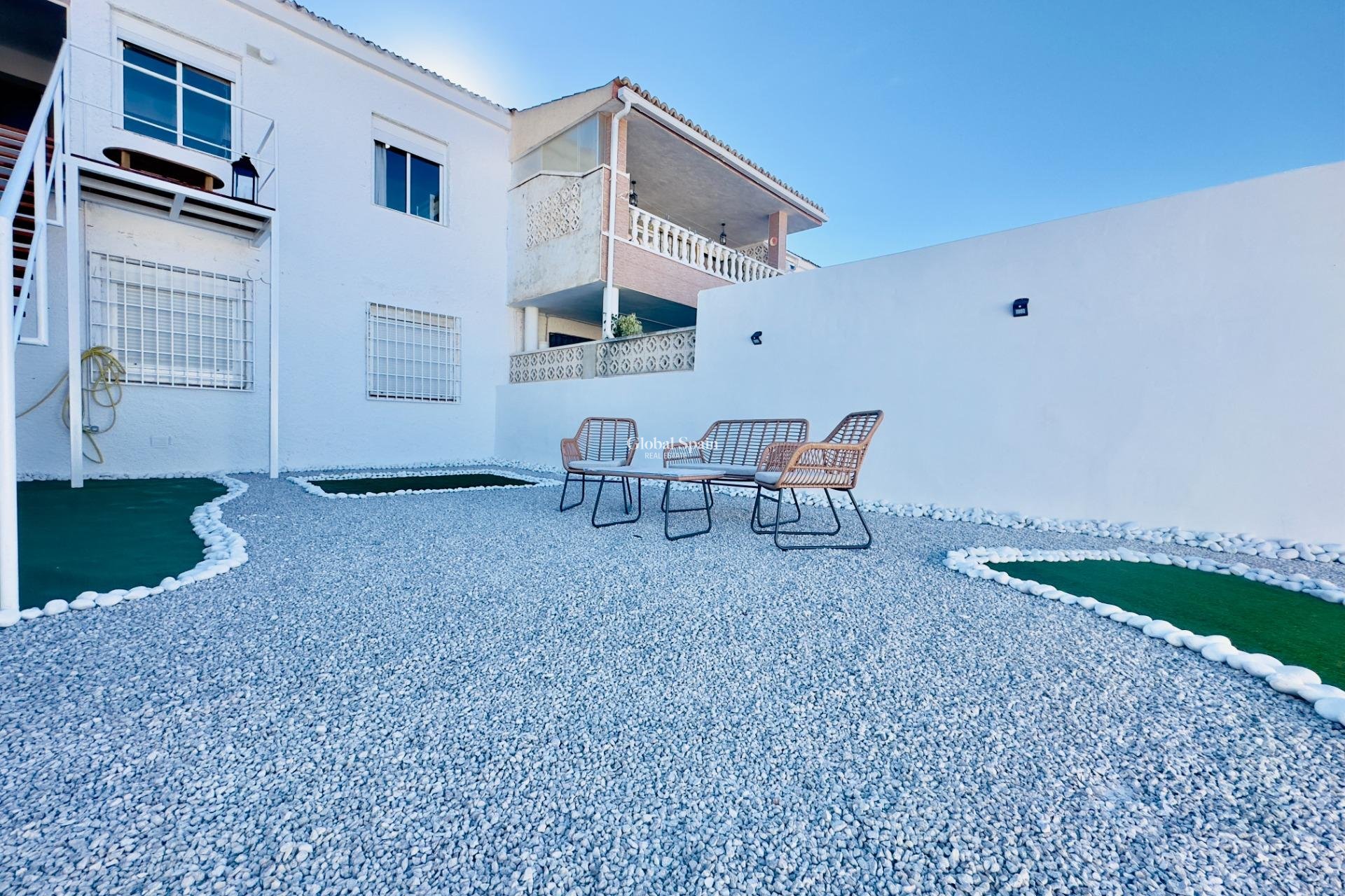 Wederverkoop - Appartement -
ORIHUELA COSTA - La Regia