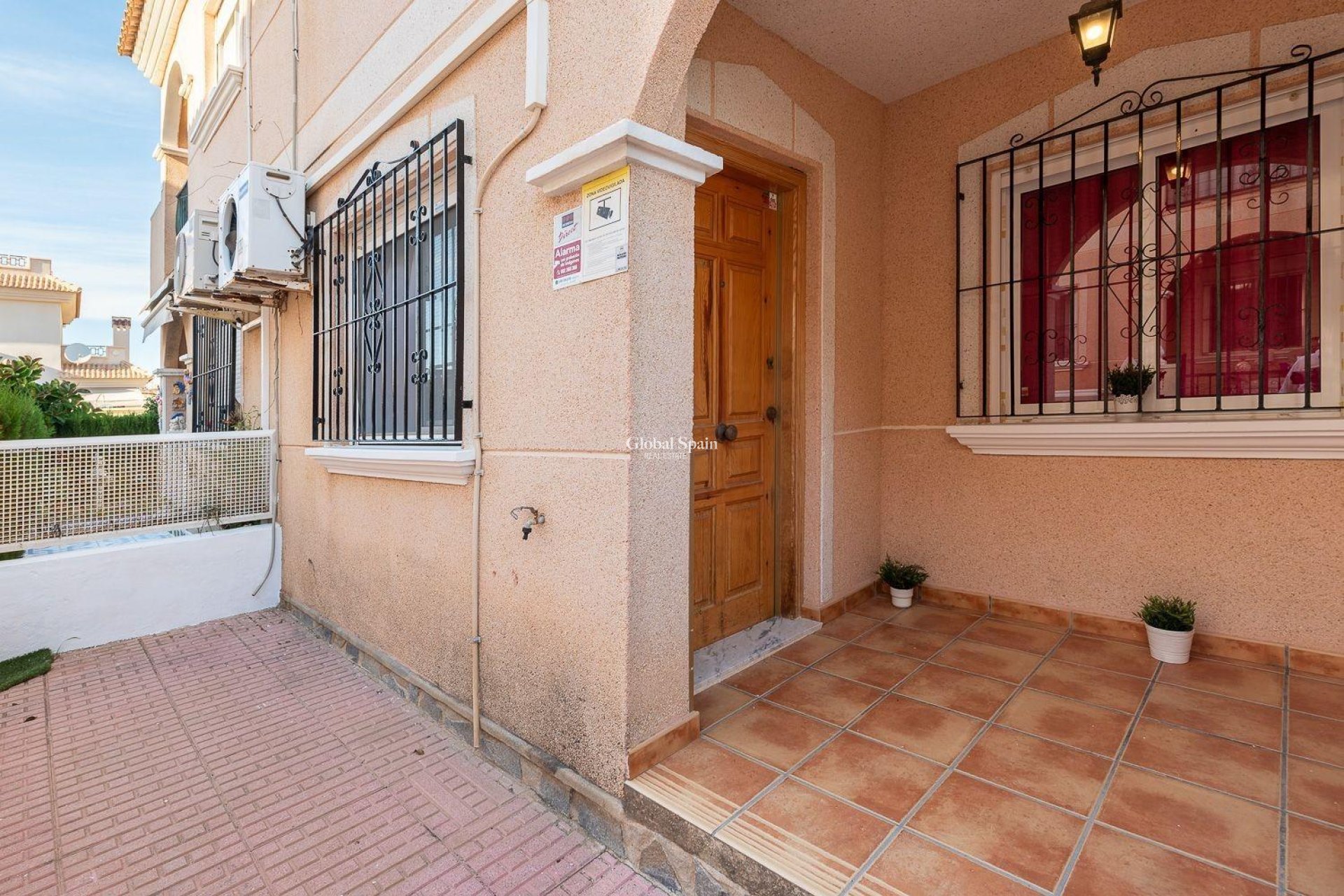 Wederverkoop - APPARTEMENT -
ORIHUELA COSTA - La Regia