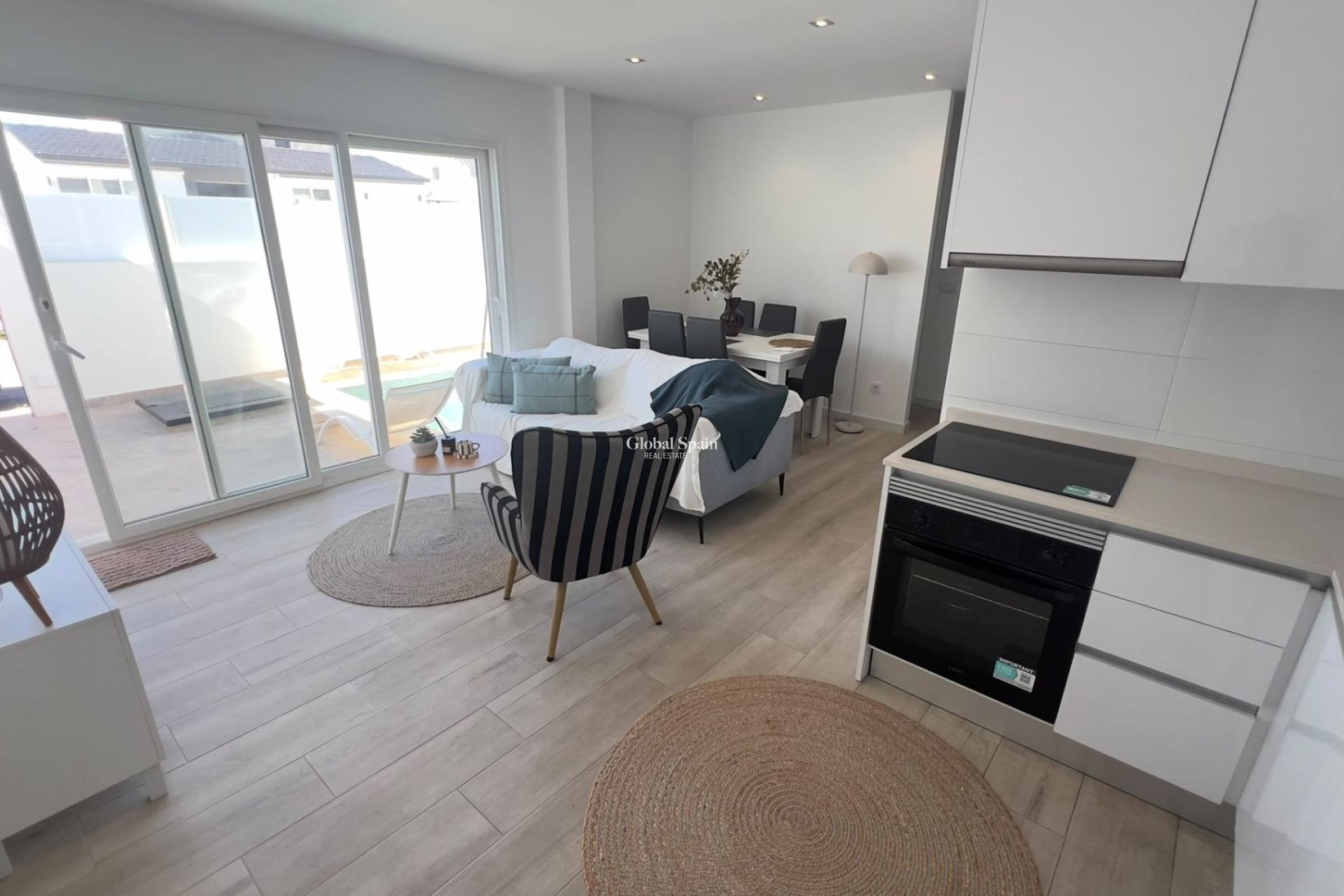 Wederverkoop - APPARTEMENT -
ORIHUELA COSTA - La Regia