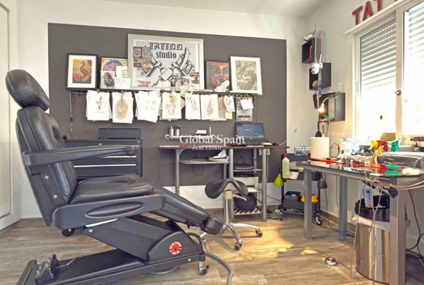 Wederverkoop - APPARTEMENT -
ORIHUELA COSTA - La Zenia