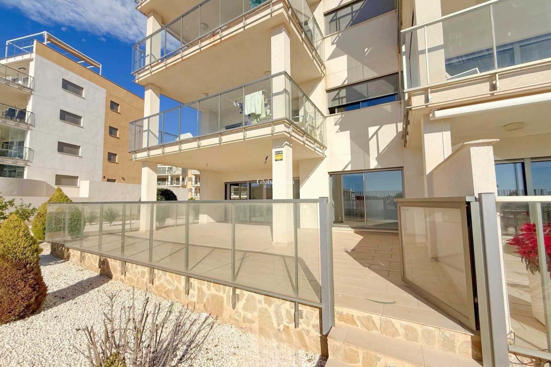 Wederverkoop - APPARTEMENT -
ORIHUELA COSTA - La Zenia