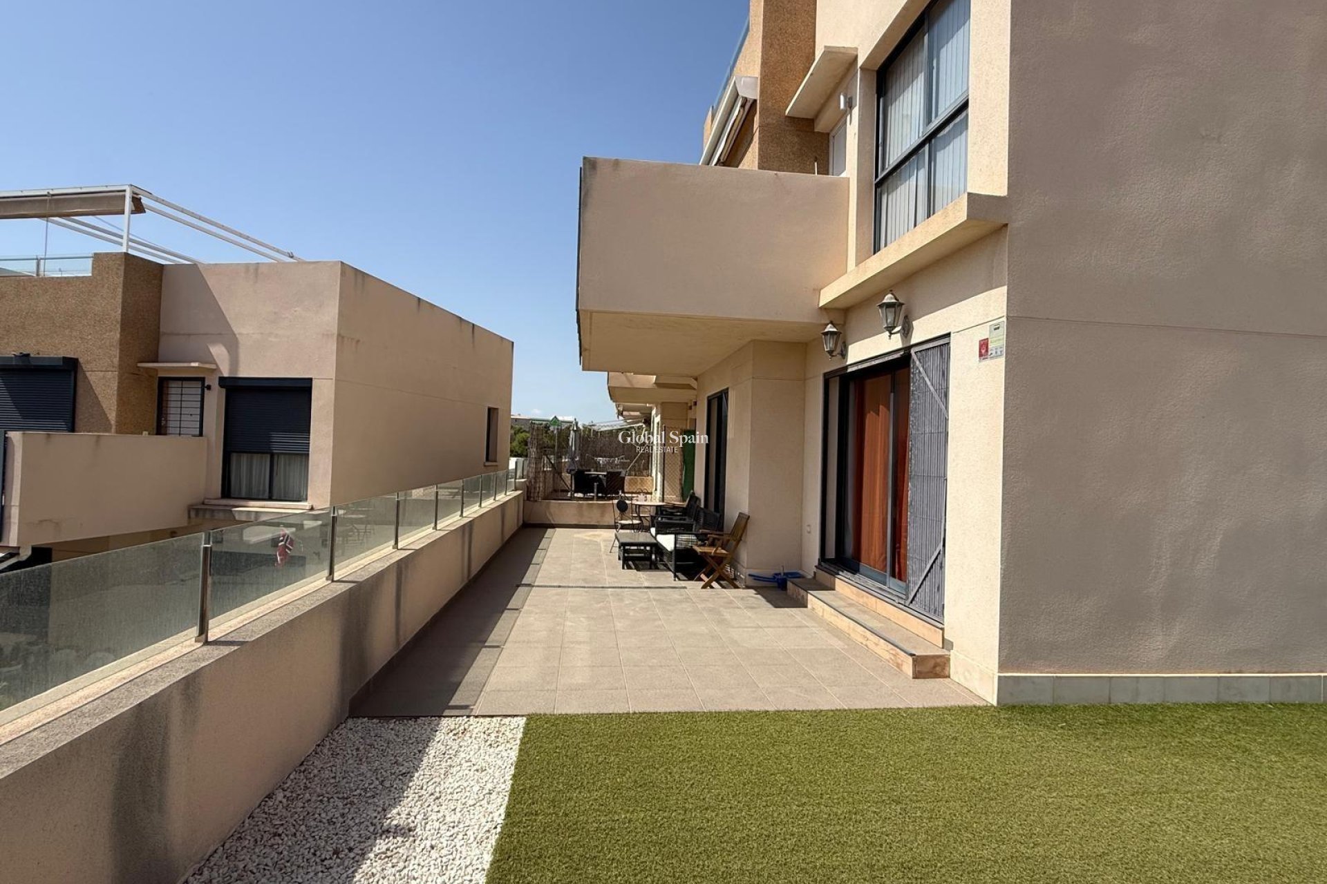 Wederverkoop - APPARTEMENT -
ORIHUELA COSTA - La Zenia