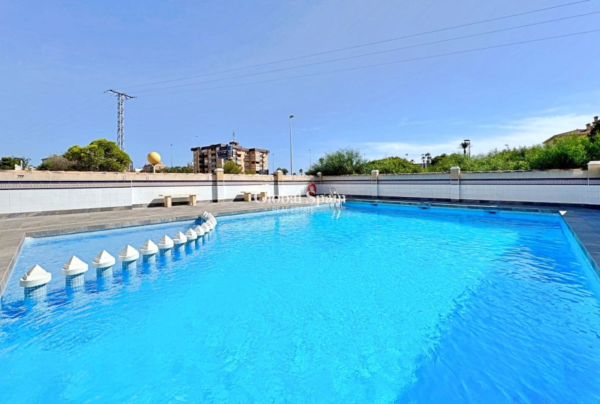 Wederverkoop - Appartement -
ORIHUELA COSTA - La Zenia