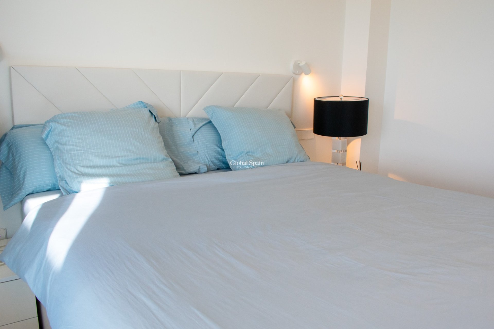 Wederverkoop - APPARTEMENT -
ORIHUELA COSTA - LAS COLINAS GOLF RESORT