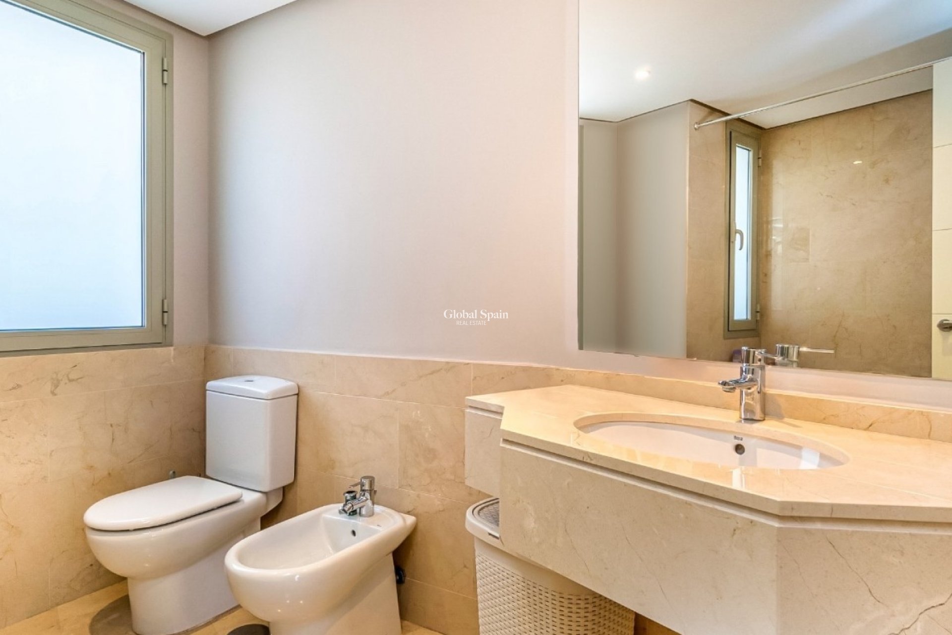 Wederverkoop - APPARTEMENT -
ORIHUELA COSTA - Las Colinas Golf