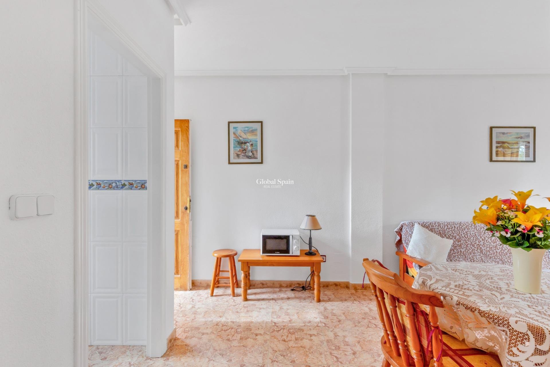 Wederverkoop - APPARTEMENT -
ORIHUELA COSTA - Las Filipinas