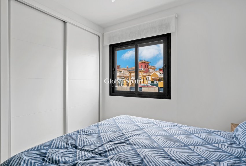 Wederverkoop - APPARTEMENT -
ORIHUELA COSTA - Las Filipinas