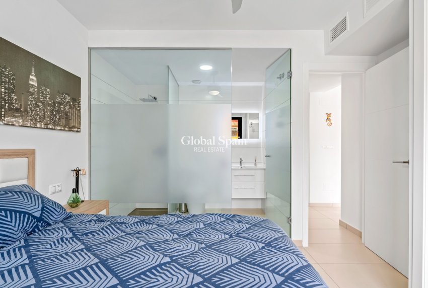 Wederverkoop - APPARTEMENT -
ORIHUELA COSTA - Las Filipinas