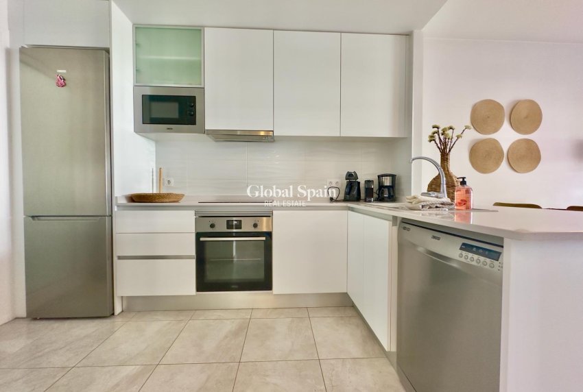 Wederverkoop - APPARTEMENT -
ORIHUELA COSTA - Las Filipinas