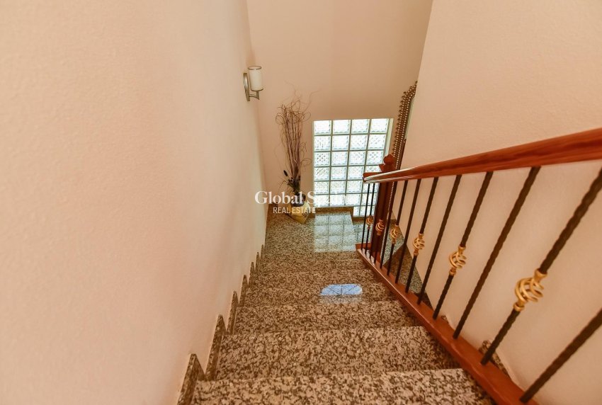 Wederverkoop - APPARTEMENT -
ORIHUELA COSTA - Las Filipinas
