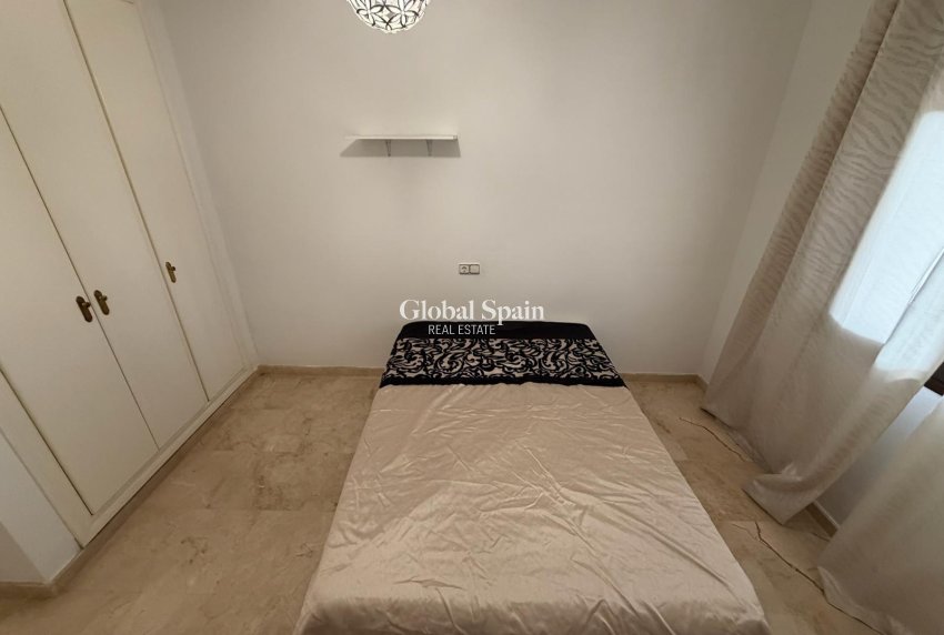 Wederverkoop - APPARTEMENT -
ORIHUELA COSTA - Las Ramblas