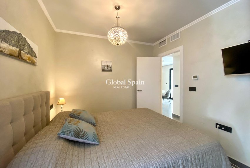 Wederverkoop - APPARTEMENT -
ORIHUELA COSTA - Las Ramblas