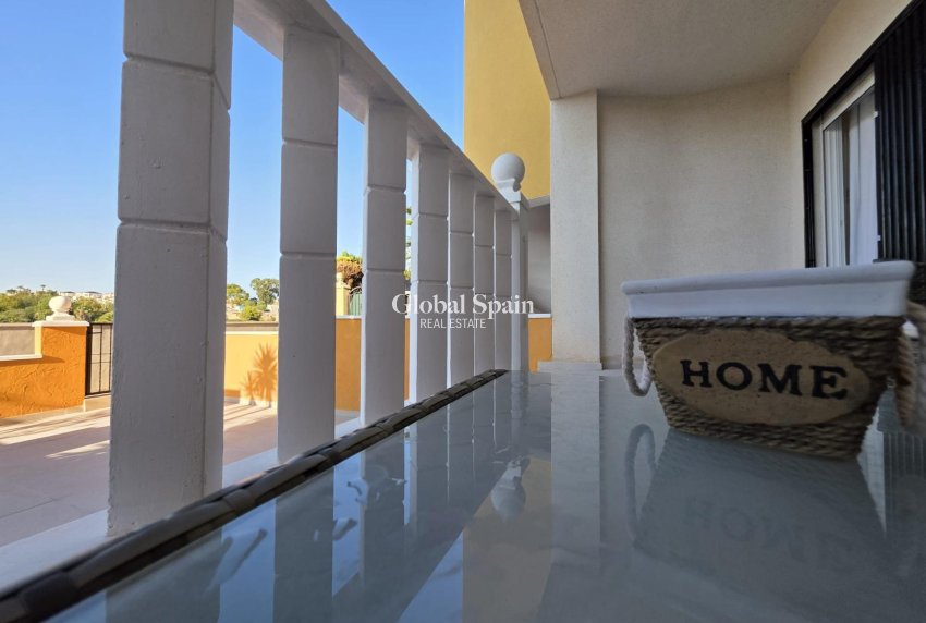 Wederverkoop - APPARTEMENT -
ORIHUELA COSTA - Lomas De Cabo Roig-los Dolses