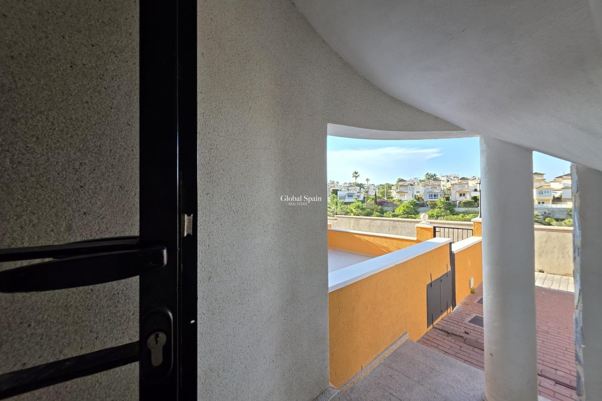 Wederverkoop - APPARTEMENT -
ORIHUELA COSTA - Lomas De Cabo Roig-los Dolses