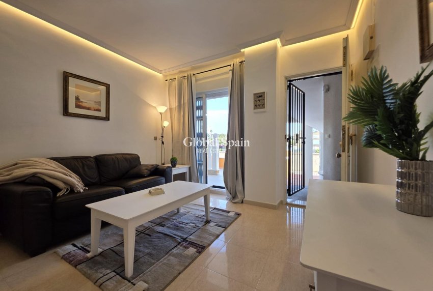 Wederverkoop - APPARTEMENT -
ORIHUELA COSTA - Lomas De Cabo Roig-los Dolses